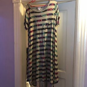 XL LULAROE CARLY NWOT